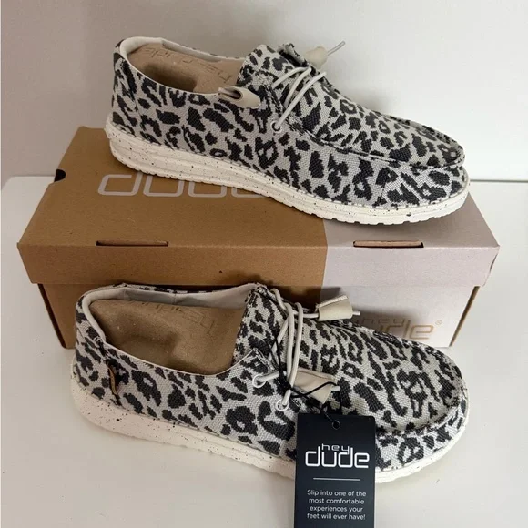 Hey Dude Wendy Cheetah Gray NWT 8 - Picture 3 of 3